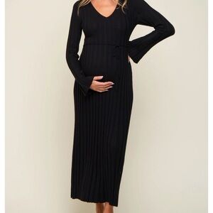 ILLA ILLA Black Ribbed V-Neck Maternity Maxi Dress